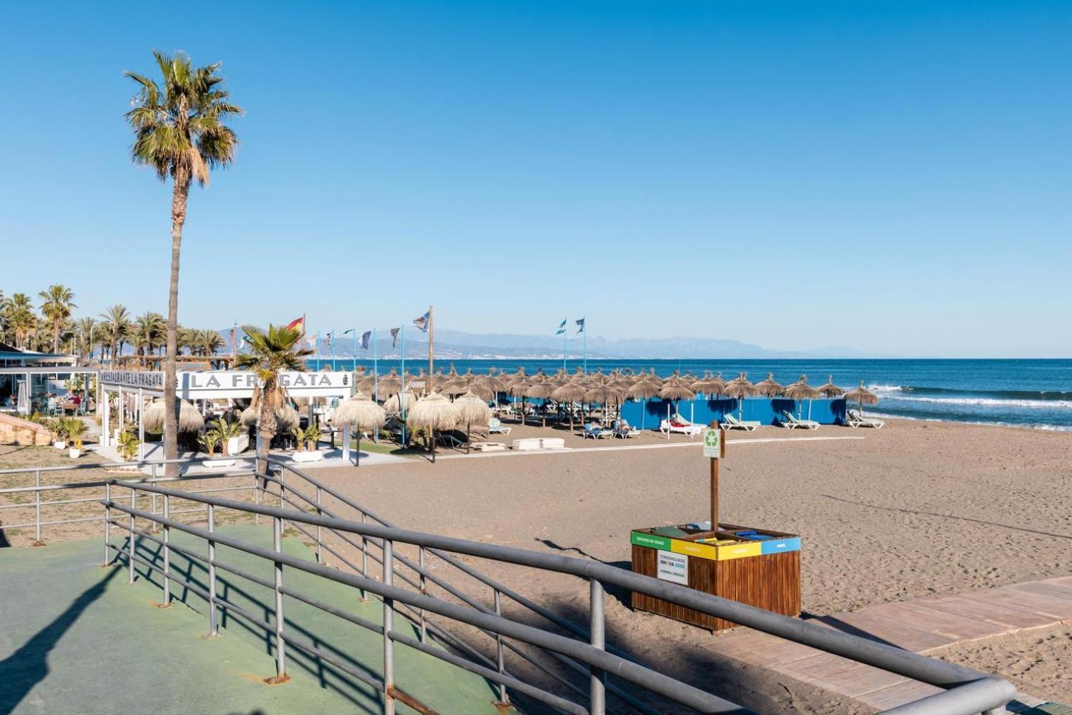 Primera Linea Del Mar - Acceso Directo Playa Carihuela Torremolinos Exterior foto